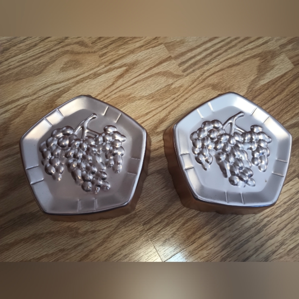 Vintage Pair West Bend Copper Decorative Molds. Grapes